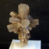 AragonitoAfloramiento del Keuper, Los Barrancos, Camporrobles, Comarca	Requena-Utiel, Valencia / València, Comunidad Valenciana / Comunitat Valenciana, España5.5 x 4 cm (Autor: Pedro Antonio)