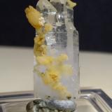 Quartz (variety scepter), Calcite<br />Campiglia Marittima, Campigliese, Livorno Province, Toscana, Italy<br />20 x 7 mm<br /> (Author: Sante Celiberti)
