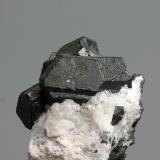 AlabanditaUchucchacua Mine, Oyón Province, Lima Department, Perucristal mayor 15x15mm (Autor: Ramon A  Lopez Garcia)
