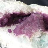 Fluorite on druzy QuartzBaimashan tunnel (construction site), Qianbaxia, Wuyishan, Nanping Prefecture, Fujian Province, China15 x 9 x 6 cm (Author: Volkmar Stingl)