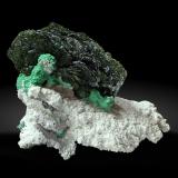 Volborthite with Malachite and Azurite and on Dickite<br />Milpillas Mine, Cuitaca, Municipio Santa Cruz, Sonora, Mexico<br />Specimen size: 4.9 × 3.5 × 2.2 cm / main crystal size: 3.3 × 1.4 cm<br /> (Author: Jordi Fabre)
