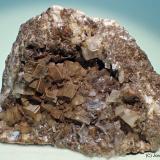 Dolomita<br />Corta Castillas (Mina Carlota), Setiles, Comarca Señorío de Molina-Alto Tajo, Guadalajara, Castilla-La Mancha, España<br />8 x 6 cm<br /> (Autor: Joan Niella)