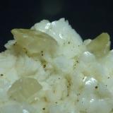 Esfalerita, Siderita, DolomitaMina Troya, Mutiloa, Comarca Goyerri, Guipúzcoa / Gipuzkoa, País Vasco (Euskadi), España6 x 5 cm. (Autor: javier ruiz martin)