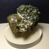 Vesuvianite, LiottiteCase Collina (Cantera Toscopomici), Pitigliano, Provincia Grosseto, Toscana, Italia45 x 40 mm (Author: Sante Celiberti)