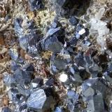 Sphalerite<br />Bottino Mine, Sant'Anna (Sant'Anna di Stazzema), Apuan Alps, Stazzema Municipality, Lucca Province, Tuscany, Italy<br />22 x 16 cm<br /> (Author: Sante Celiberti)