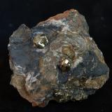 Pirita<br />Concesión Los Algezares, Segorbe, Comarca Alto Palancia, Castellón / Castelló, Comunidad Valenciana / Comunitat Valenciana, España<br />8.5 x 8.5 cm<br /> (Autor: Pedro Antonio)