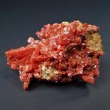 Crocoite, Cerussite<br />Dundas Extended Mine, Dundas mineral field, Zeehan District, West Coast Council, Tasmania, Australia<br />43 mm x 31 mm x 21 mm<br /> (Author: Don Lum)