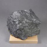 Robinsonita y Stibnita (Estibina)Malé Zelezné, Partizánska Lupca, Liptovský Mikulá, Region ilina, Eslovaquia10,5 x 7 x 6,8 cm.   1.049 g. (Autor: J. G. Alcolea)