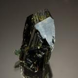 Epidote<br />Green Monster Mountain, Prince of Wales Island, Ketchikan District, Prince of Wales-Outer Ketchikan Borough, Alaska, USA<br />1.9 x 2.4 cm.<br /> (Author: Michael Shaw)