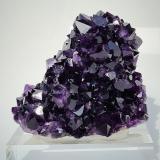 Quartz (variety amethyst)<br />Artigas Department, Uruguay<br />100mm x 90mm x 65mm<br /> (Author: Philippe Durand)