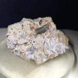Cordierita<br />Roccatederighi, Roccastrada, Provincia Grosseto, Toscana, Italia<br />43 x 39 mm<br /> (Autor: Sante Celiberti)