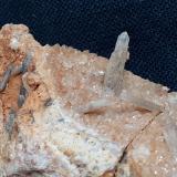 Quartz<br />Da Song Lin tunnel, Yongyuan, Pinzhou, Nanhai, Foshan Prefecture, Guangdong Province, China<br />6 x 3 cm<br /> (Author: Volkmar Stingl)