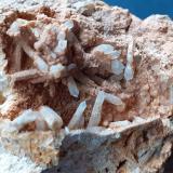 Quartz<br />Da Song Lin tunnel, Yongyuan, Pinzhou, Nanhai, Foshan Prefecture, Guangdong Province, China<br />6 x 4 cm<br /> (Author: Volkmar Stingl)