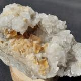 Fluorite, Calcite<br />Orismühle Quarry, Seltisberg, Liestal District, Basel-Landschaft, Switzerland<br />8 x 4 cm<br /> (Author: Volkmar Stingl)