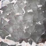 Fluorite<br />De'an Mine, Wushan, De'an, Jiujiang Prefecture, Jiangxi Province, China<br />6 x 5,5 cm<br /> (Author: Volkmar Stingl)