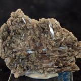 AragonitoAfloramiento del Keuper, Los Barrancos, Camporrobles, Comarca	Requena-Utiel, Valencia / València, Comunidad Valenciana / Comunitat Valenciana, España5.5 x 5 cm (Autor: Pedro Antonio)
