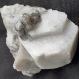 Beryl (variety Cs-beryl)<br />Tanco Mine, Bernic Lake, Winnipeg Capital Region, Manitoba, Canada<br />5 x 3,5 cm<br /> (Author: Volkmar Stingl)