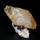 CalcitaMina Elmwood, Carthage, Distrito Central Tennessee Ba-F-Pb-Zn, Condado Smith, Tennessee, USA7,5 x 4 cm. (Autor: Antonio P. López)