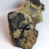 Ilvaite, Pyrite, Quartz<br />Torre di Rio, Santa Filomena area, Rio Marina, Elba Island, Livorno Province, Tuscany, Italy<br />63 x 40 mm<br /> (Author: Sante Celiberti)