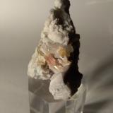 Elbaite, Quartz, OrthoclaseFonte del Prete, San Piero in Campo, Campo nell'Elba, Isla de Elba, Provincia Livorno, Toscana, Italia68 x 40 mm (Author: Sante Celiberti)