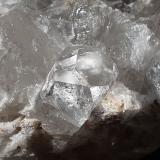 Topaz<br />Gilgit-Baltistan (Northern Areas), Pakistan<br />8 x 6 cm<br /> (Author: Volkmar Stingl)