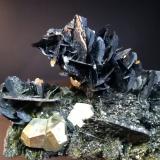 Hematite, Pyrite<br />Rio Mine (Rio Marina Mine), Valle Giove stope, Rio Marina, Elba Island, Livorno Province, Tuscany, Italy<br />10 x 6 cm<br /> (Author: Sante Celiberti)