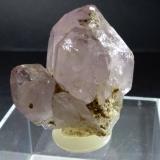 Quartz (variety amethyst)<br />Leventina Valley, Leventina, Ticino (Tessin), Switzerland<br />50 x 50 mm<br /> (Author: Sante Celiberti)