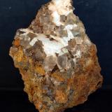 Fluorita<br />Mina San Camilo, Vista Alegre, Cartagena, Comarca Campo de Cartagena, Región de Murcia (Murcia), España<br />10 x 6.5 cm<br /> (Autor: Pedro Antonio)
