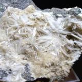 Laumontita<br />Cantera Crastu Muradu, Osilo, Provincia Sassari, Cerdeña/Sardegna, Italia<br />131 x 82 mm<br /> (Autor: Sante Celiberti)
