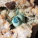 Malachite, DolomiteKogelmoos, Gallzein, Distrito Schwaz, Tirol Norte, Tirol, Austria6 x 5,5 cm (Author: Volkmar Stingl)