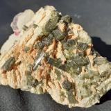 Tourmaline (variety elbaite, variety rubellite), 'lepidolite', Albite<br />Minas Gerais, Brazil<br />8,5 x 6 cm<br /> (Author: Volkmar Stingl)