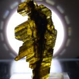 EpidoteSollnkar, Krimml, Distrito Zell am See, Salzburgo/Salzburg, Austria36,5 x 20 mm (Author: Sante Celiberti)