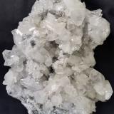 Fluorapophyllite-(K), Stilbite-Ca<br />Pune District (Poonah District), Maharashtra, India<br />18 x 15 cm<br /> (Author: Volkmar Stingl)