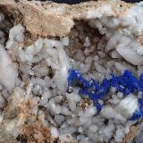Calcite, Azurite<br />Ringenwechsel Mining District, Troi, District Schwaz, Inn Valley, North Tyrol, Tyrol/Tirol, Austria<br />FoV ca. 3,5 x 3 cm<br /> (Author: Volkmar Stingl)