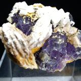 Fluorite, Baryte, SmithsoniteIs Murvonis Mine, Domusnovas, Sud Sardegna Province, Sardinia/Sardegna, Italy65,6 x 47,2 mm (Author: Sante Celiberti)