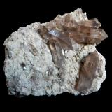 Quartz (variety smoky)<br />Göscheneralp, Göschenen Valley, Göschenen, Reuss Valley, Uri, Switzerland<br />100 mm x 80 mm x 50 mm<br /> (Author: Dany Mabillard)