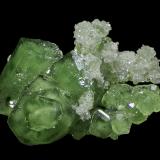 Grossular<br />Jeffrey Mine, Asbestos, Les Sources RCM, Estrie, Québec, Canada<br />7 x 6 x 4 mm<br /> (Author: Rob Schnerr)