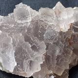 Fluorite<br />Yongping Mine, Yongping, Yanshan, Shangrao Prefecture, Jiangxi Province, China<br />4 x 2 cm<br /> (Author: Volkmar Stingl)