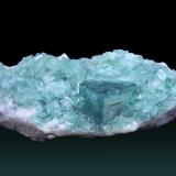Fluorite<br />Mandronarivo area, Beroroha District, Atsimo-Andrefana Region, Madagascar<br />103mm x 48mm x 35mm. Main cube 23mm x 18mm<br /> (Author: Firmo Espinar)
