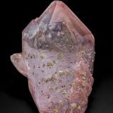 Quartz, Hematite, Epidote, Piemontite<br />Messina Mine, Musina (Messina), Vhembe District, Limpopo Province, South Africa<br />11.0 x 8.0 cm<br /> (Author: am mizunaka)