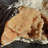SmithsoniteMina Feigenstein, Monte Wannig, Nassereith, Distrito Imst, Tirol Norte, Tirol, AustriaFoV 3,5 cm (Author: Volkmar Stingl)