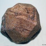 Leucita<br />Loucná, Ostrov, Montes Kruné Hory, Región Karlovy Vary, Bohemia, República Checa<br />45x45 mm<br /> (Autor: Joan Niella)