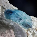 Euclasa<br />Alto das Cabezas, Parelhas, Caicó, Rio Grande do Norte, Brasil<br />cristal 35x20mm<br /> (Autor: Ramon A  Lopez Garcia)