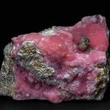 Rhodochrosite, PyriteMina Oppu, Nishimeya-mura, Distrito Nakatsugaru, Prefectura Aomori, Región Tohoku, Isla Honshu, Japón8.7 x 7.5 cm (Author: am mizunaka)