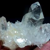 Cuarzo (variedad cristal de roca)<br />Diamantina, Vale do Jequitinhonha, Minas Gerais, Brasil<br />7 x 6 cm.<br /> (Autor: javier ruiz martin)
