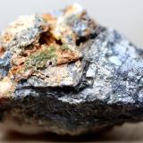Piromorfita<br />Mina de Vallclara, Mas de lAnglès, Vallclara, Comarca Conca de Barberà, Tarragona, Cataluña / Catalunya, España<br />35 x 22 x 13 mm.<br /> (Autor: José Luis Zamora)