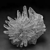 Quartz<br />September Mine (9th of September Mine) , Madan mining area, Rhodope Mountains, Smolyan Oblast, Bulgaria<br />5.5 x 4.5 cm<br /> (Author: am mizunaka)