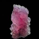 Quartz (variety rose quartz)<br />Taquaral, Itinga, Vale do Jequitinhonha, Minas Gerais, Brazil<br />8.6 x 4.8 cm<br /> (Author: am mizunaka)
