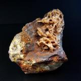 Dolomita<br />Coto Minero Josefa, Muskiz, Comarca Gran Bilbao, Vizcaya / Bizkaia, País Vasco (Euskadi), España<br />9 x 7 cm.<br /> (Autor: Antonio P. López)