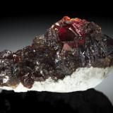 Esfalerita, Dolomita<br />Zona Minera Áliva, Camaleño, Comarca Liébana, Cantabria, España<br />16 x 10cm<br /> (Autor: Raul Vancouver)
